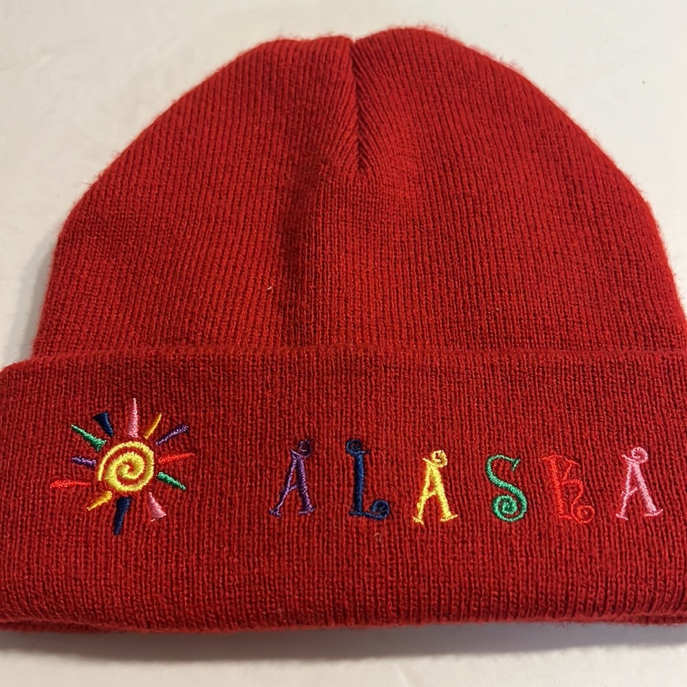 Red acrylic beanie. Alaska. Pretty embroidered Alaska design. - Picture 4 of 4